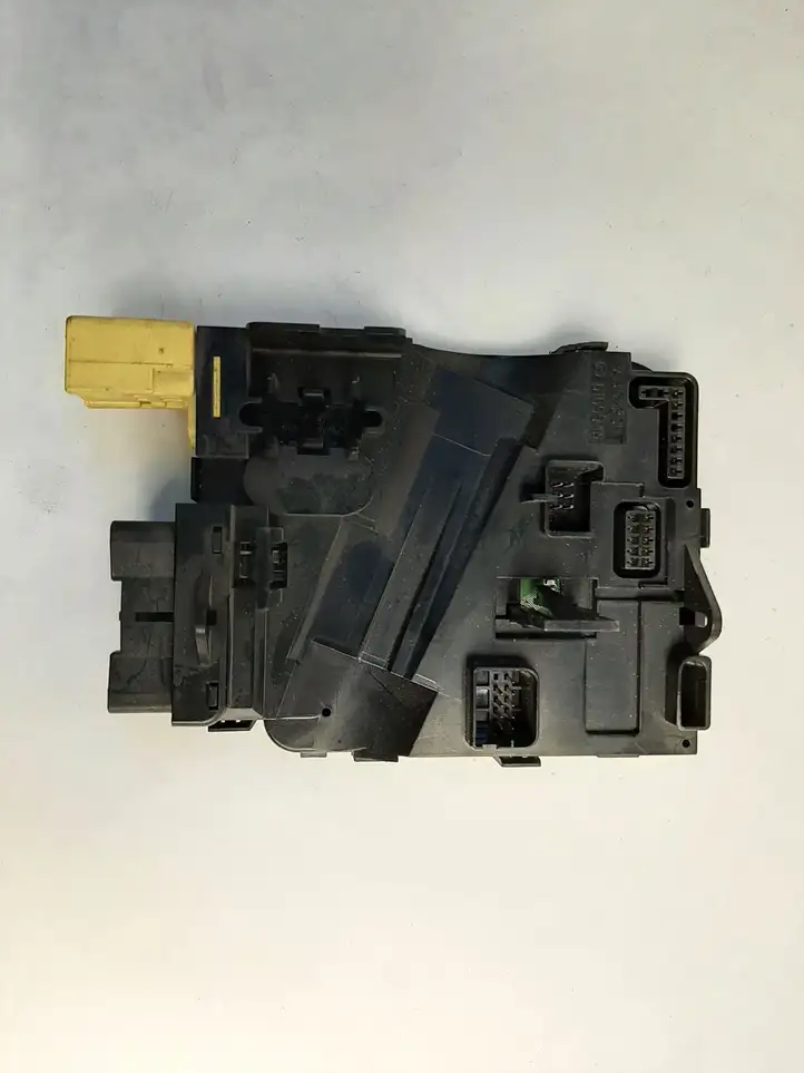 Volkswagen Touran I (2003 - 2010) 1K0953549A Датчик угла поворота руля — фото 3