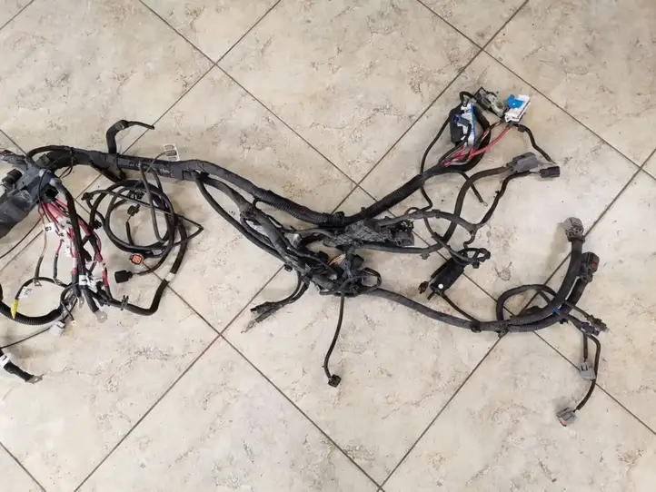 Tesla Model X (2015 - 2021) 3072447-02-C Прочая электропроводка — фото 3