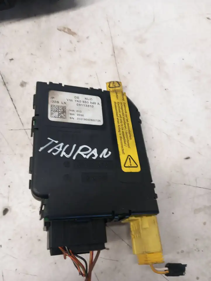Volkswagen Touran I (2003 - 2010) 1K0953549A Датчик угла поворота руля — фото 2