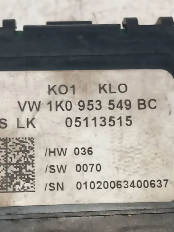Volkswagen Touran I (2003 - 2010) 1K0953549BC Датчик угла поворота руля — фото 3