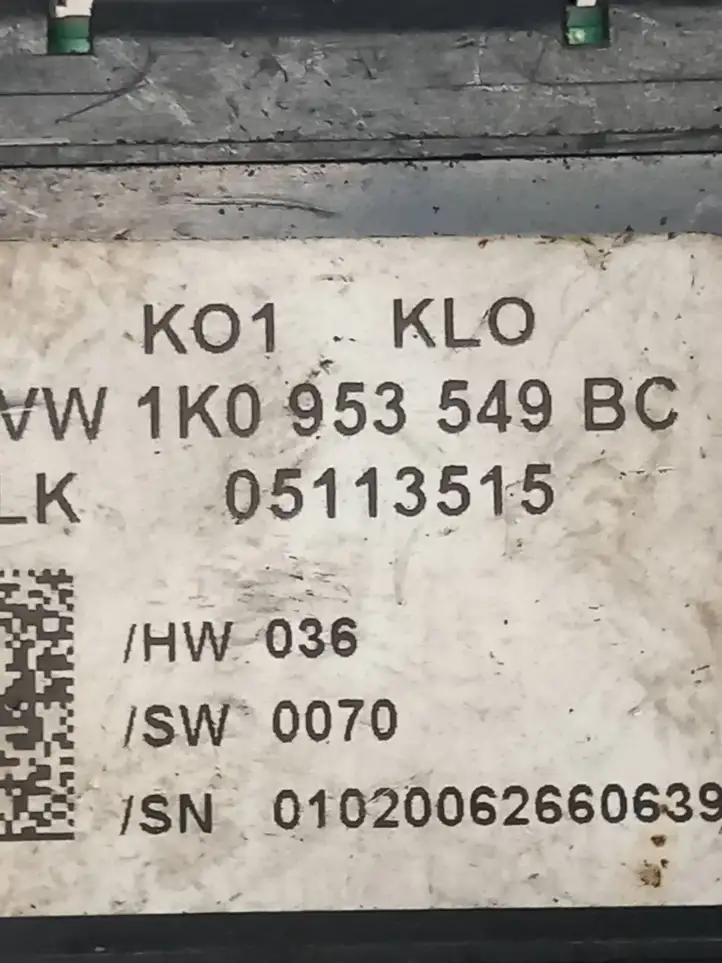 Skoda Octavia Mk2 (1Z) (2004 - 2013) 1K0953549BC Датчик угла поворота руля — фото 3