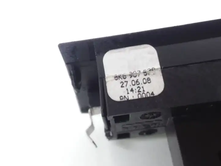 Audi A4 S4 B8 8K (2007 - 2011) 8K0907539 Датчик света — фото 3