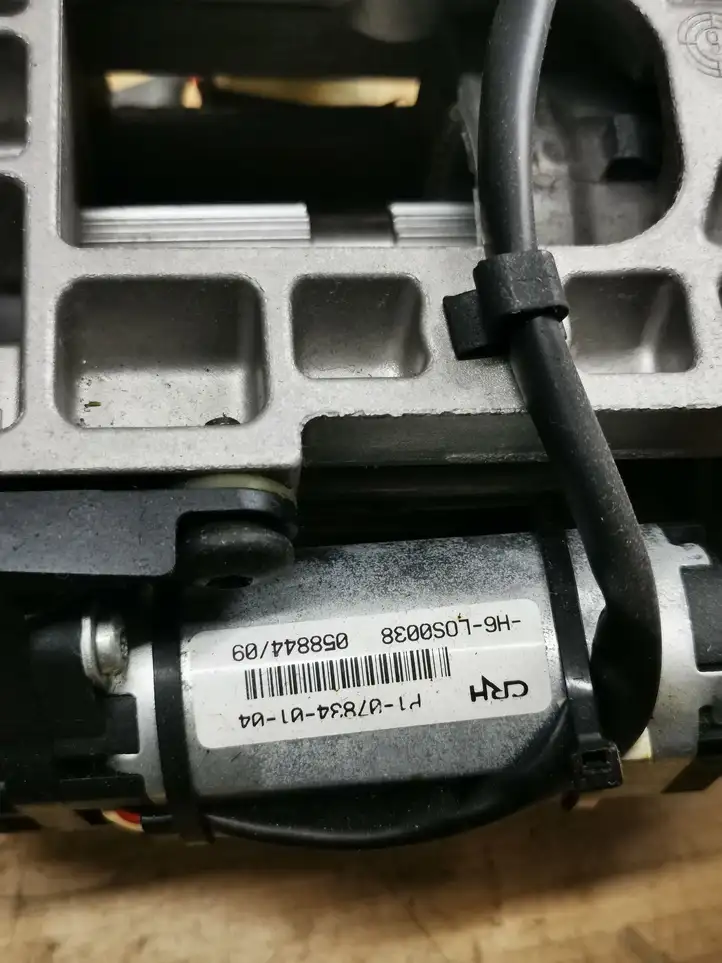 BMW 7 F01 (2008 - 2016) 6778135 Комплект оси рулевого колеса — фото 4
