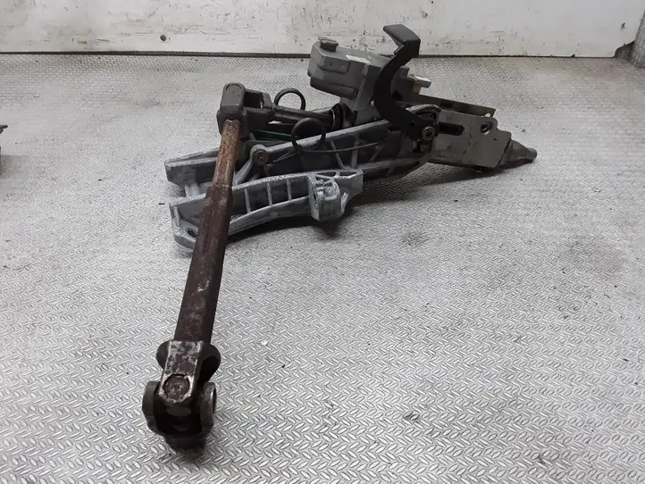 Volvo V50 (2004 - 2008) P30741400 Комплект оси рулевого колеса — фото 1