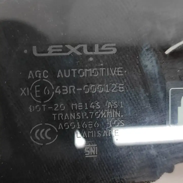 Lexus RX 450H (2015 - 2019) 681010E100 Стекло передней двери — фото 6