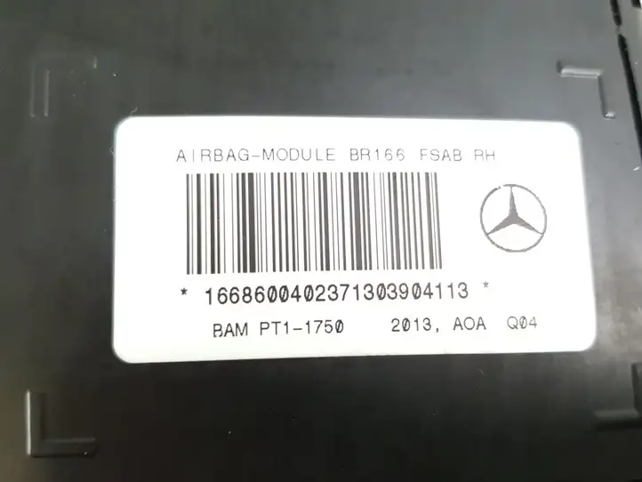 Mercedes-Benz GL X166 (2013 - 2019) A16686004023 Прочие детали салона — фото 8