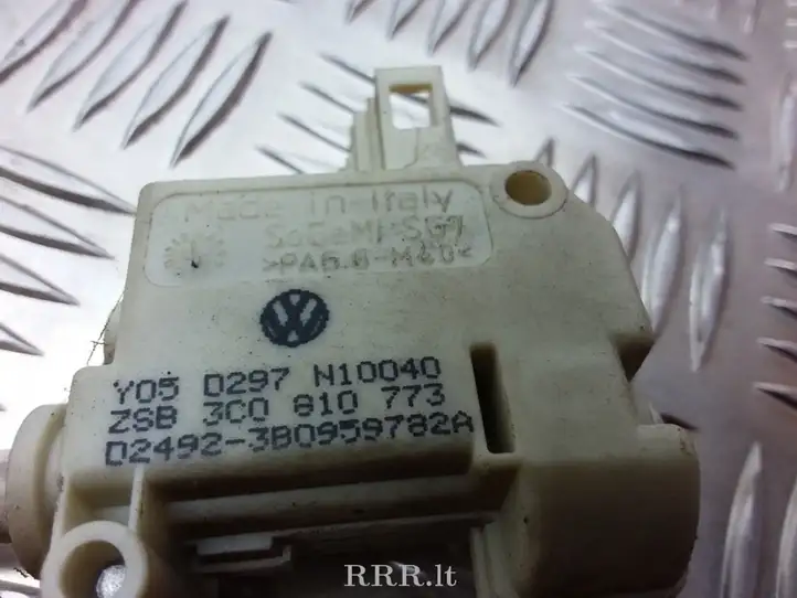 Volkswagen PASSAT B6 (2005 - 2010) 3C0810773 Замок крышки топливного бака — фото 3