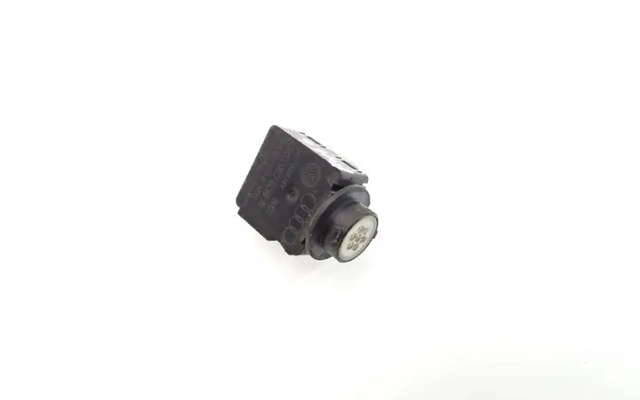 Audi A5 8T 8F (2007 - 2011) 8K0907659A Датчик качества воздуха — фото 4