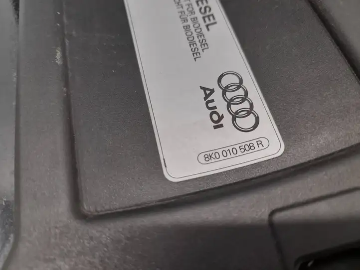 Audi A6 C7 (2011 - 2014) 8K0010508R Крышка топливного бака — фото 2