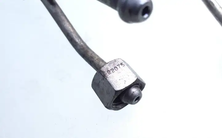 Peugeot Partner (2008 - 2012) 18211b Трубка подачи топлива в форсунки — фото 4
