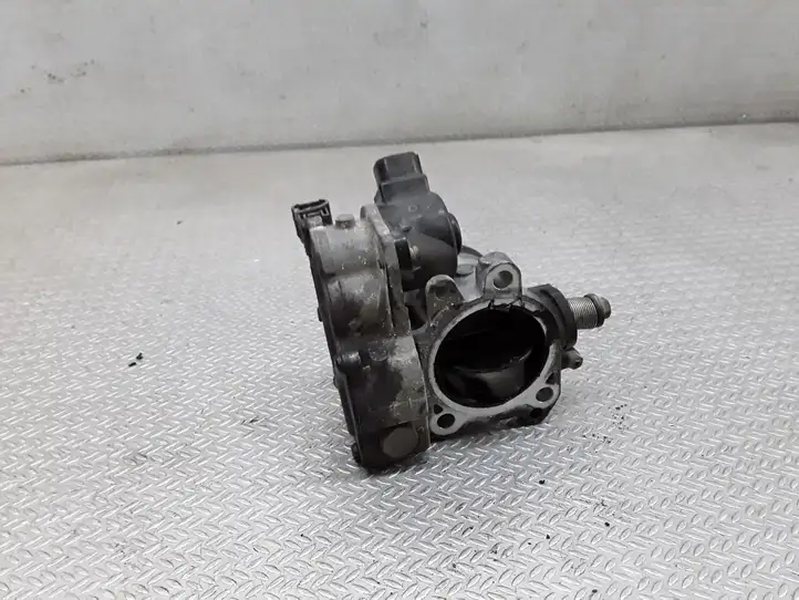Toyota Corolla Verso E121 (2001 - 2004) 8967221020 Дроссельная заслонка — фото 2