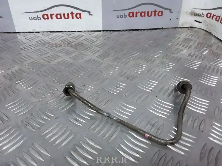 Toyota Corolla E120 E130 (2000 - 2004) Трубка подачи топлива в форсунки — фото 2