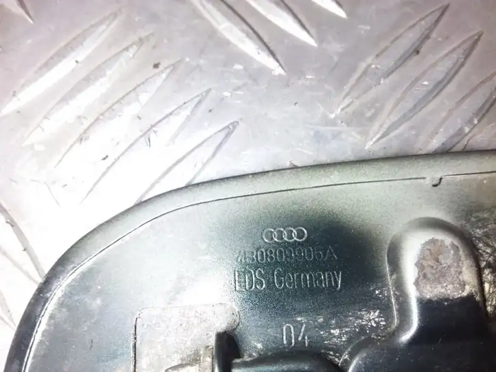 Audi A6 S6 C5 4B (2001 - 2004) 4B0909905A Крышка топливного бака — фото 3