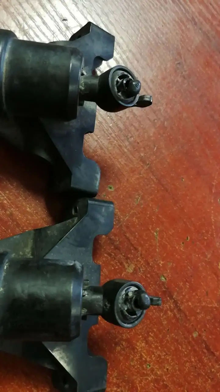 BMW 7 E65 E66 (2001 - 2008) Распылители омывателя — фото 3