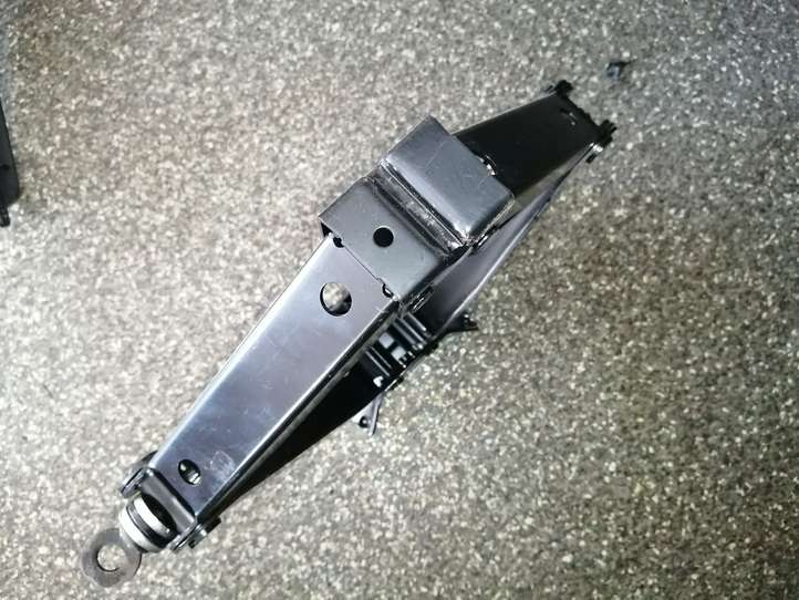 Citroen C5 (2004 - 2008)  9655352080 Домкрат (данкрат)