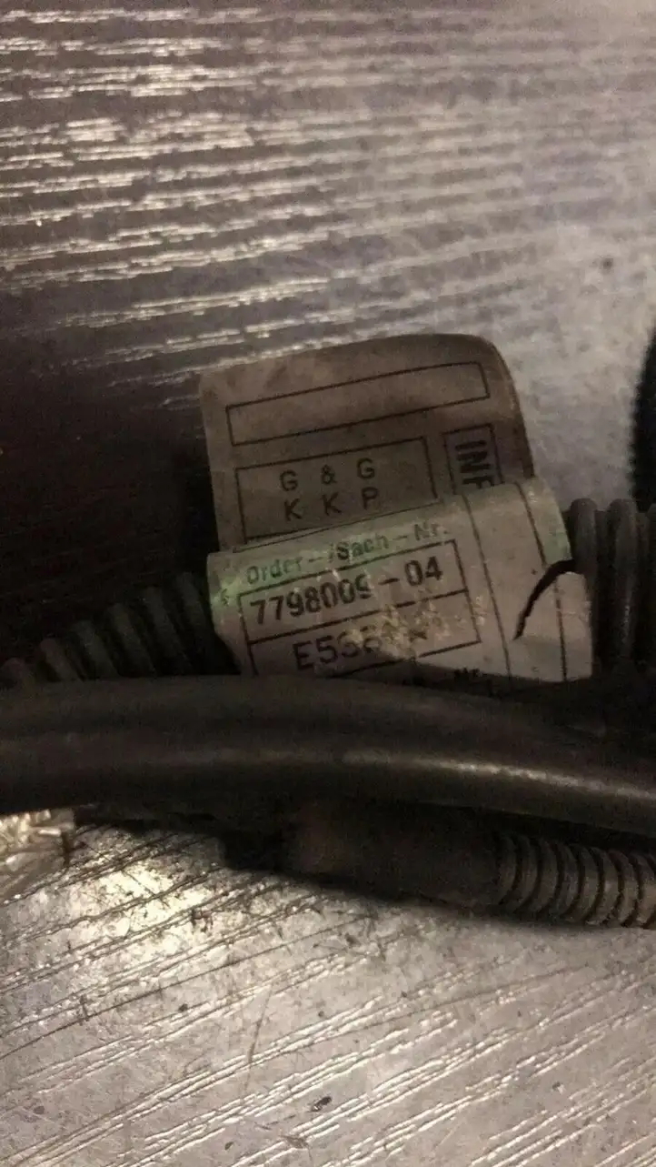 BMW 1 E81 E87 (2004 - 2011) 7798009 Проводка стартера — фото 2