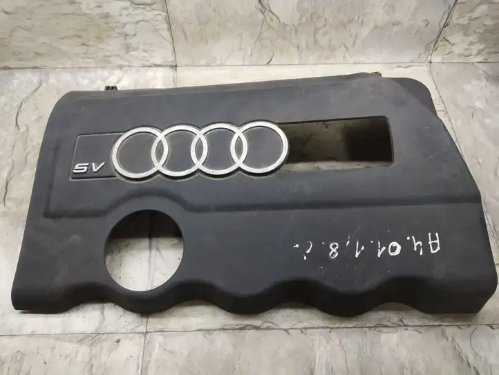 Audi A4 S4 B5 8D (1999 - 2001) 058103724C Крышка двигателя декоративная — фото 1