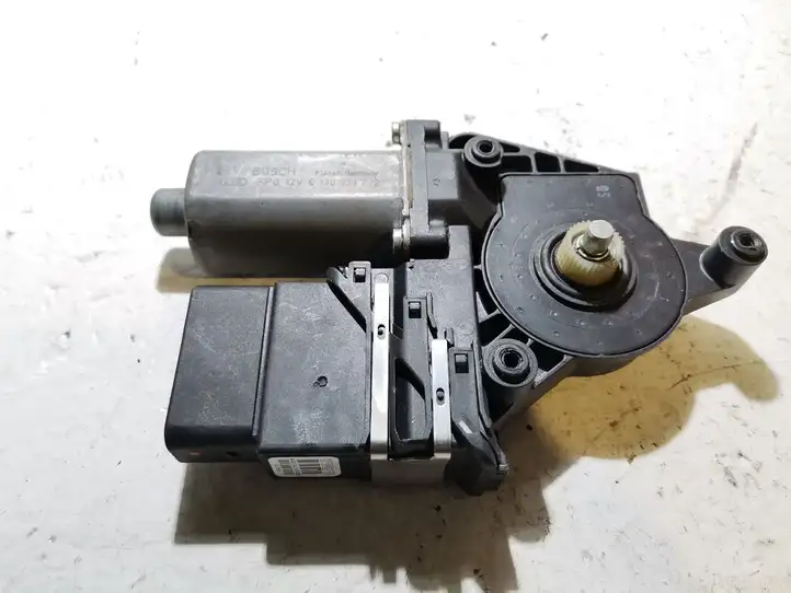 Audi A4 S4 B7 8E 8H (2004 - 2009) 0130821732 Стеклоподъемник задней двери — фото 2