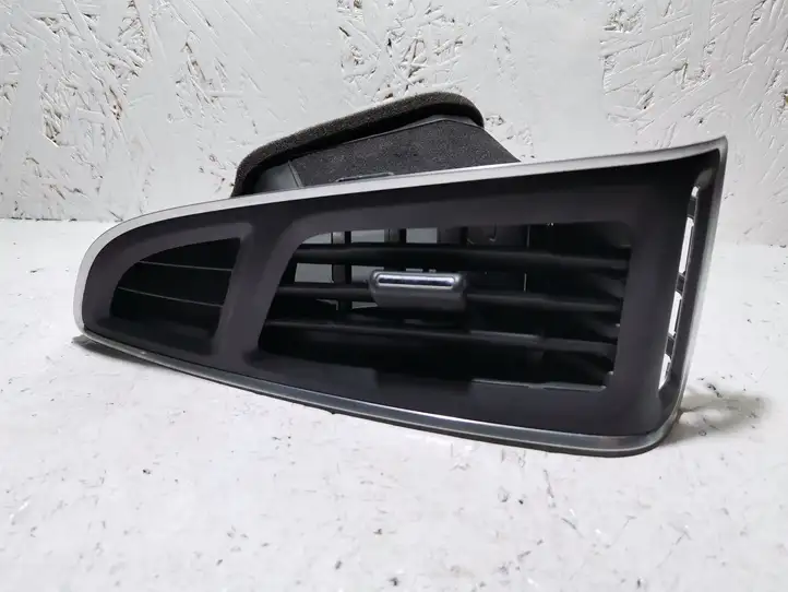Ford Focus (2011 - 2015) BM51018B09 Боковой воздушный дефлектор — фото 1