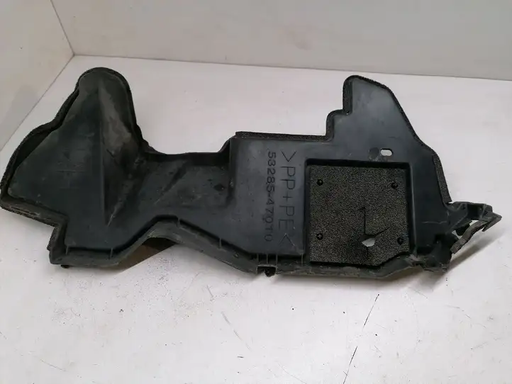 Toyota Prius (XW20) (2003 - 2009) 5328547010 Облицовка радиатора — фото 1