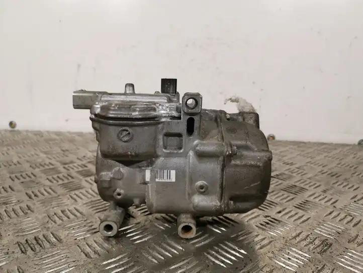 Toyota Prius (XW30) (2009 - 2015) 0422000411 Компрессор (насос) кондиционера воздуха — фото 3