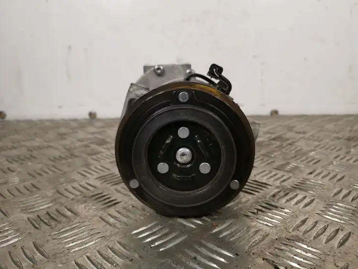 Opel Zafira C (2014 - 2016) 401575950 Компрессор (насос) кондиционера воздуха — фото 2