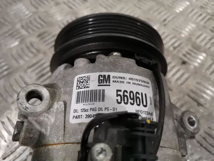 Opel Zafira C (2014 - 2016) 401575950 Компрессор (насос) кондиционера воздуха — фото 4