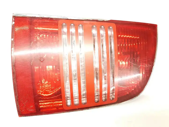 Skoda Octavia Mk1 (1U) (1996 - 2004) 1U9945096 Задний фонарь в кузове — фото 1