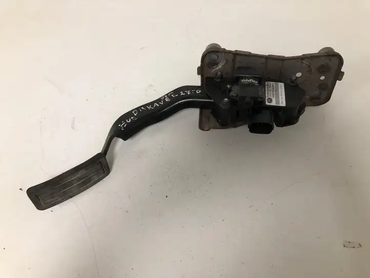 Land Rover Discovery 3 - LR3 (2004 - 2009) DSW10048 Педаль акселератора — фото 1