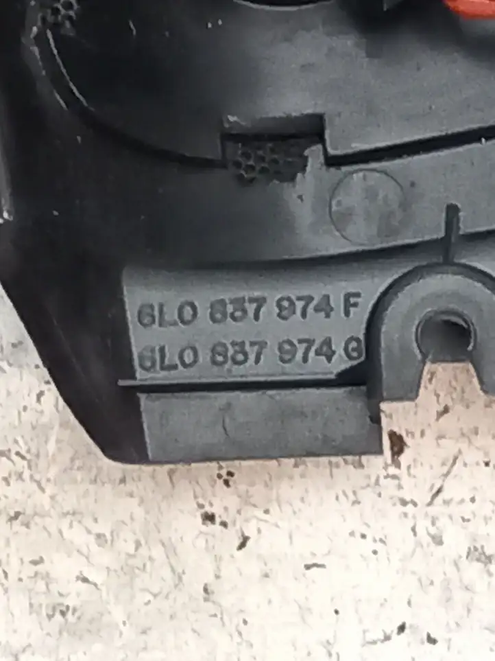 Seat Ibiza II (6k) (1999 - 2002) 6L0837974F Твитер передней двери — фото 3