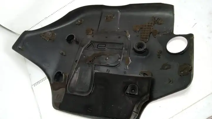 Audi A4 S4 B6 8E 8H (2000 - 2006) 059103925B Крышка двигателя декоративная — фото 2