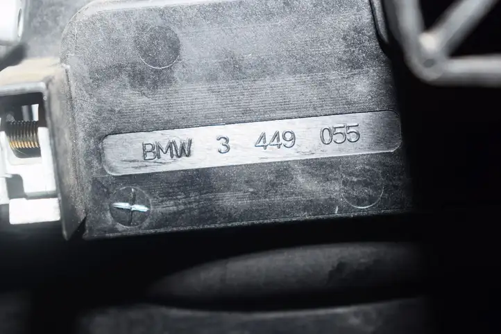 BMW X3 E83 (2003 - 2010) 3449055 Крепление наружной ручки задней двери — фото 4