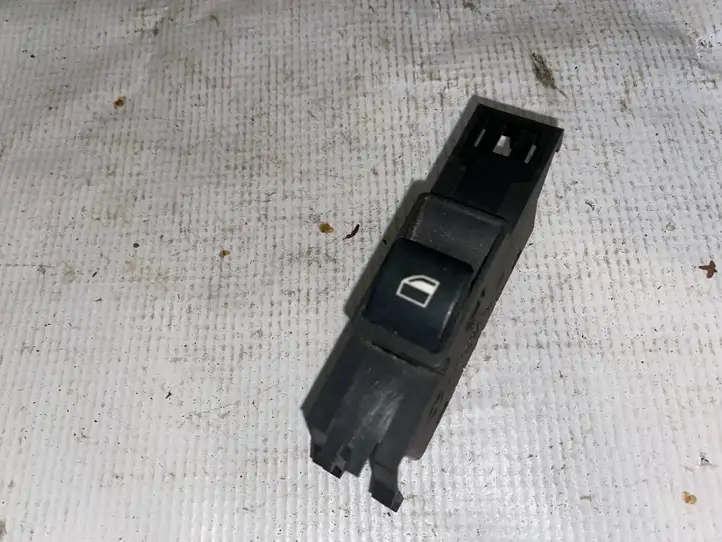 BMW 3 E46 (1998 - 2005) 03120330 Кнопка стеклоподъемников — фото 1