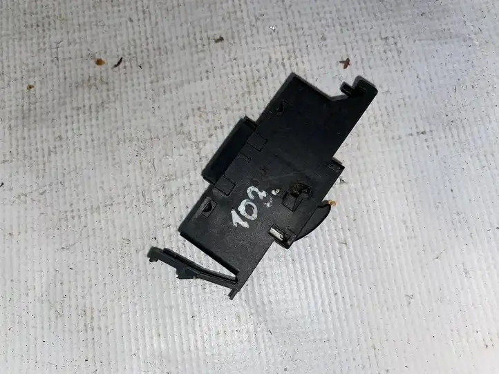 BMW 3 E46 (1998 - 2005) 03120330 Кнопка стеклоподъемников — фото 6