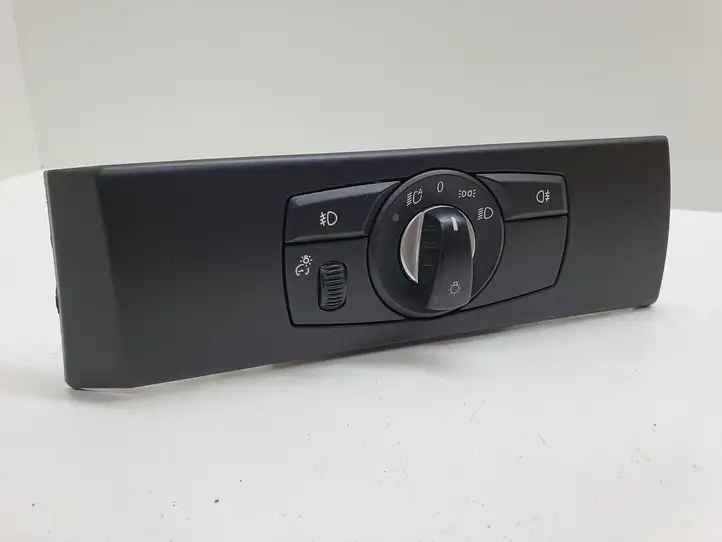 BMW 5 E60 E61 (2004 - 2010) 913472602 Включатель фонарей — фото 3