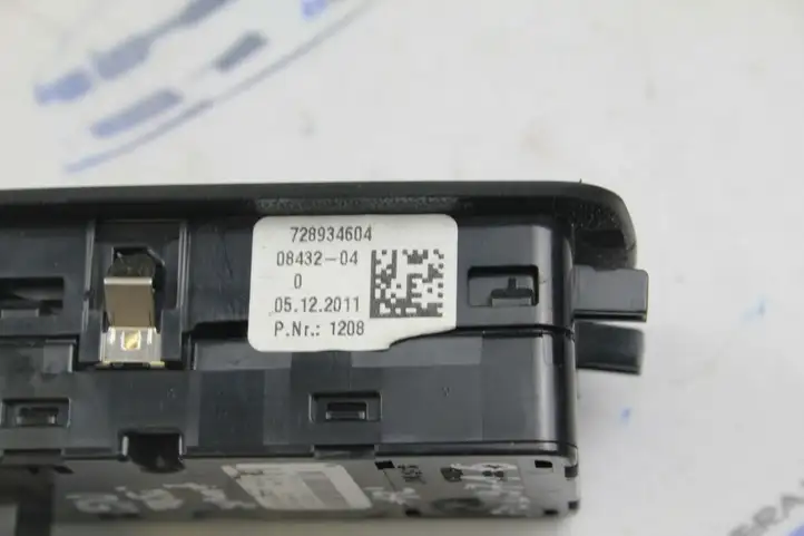 BMW 3 F30 F35 F31 (2012 - 2018) 9218482 Блок кнопок стеклоподъемников — фото 3