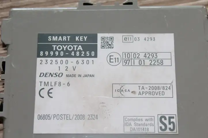 Lexus RX 450H (2012 - 2015) 8999048250 Блок бесключевого доступа — фото 3