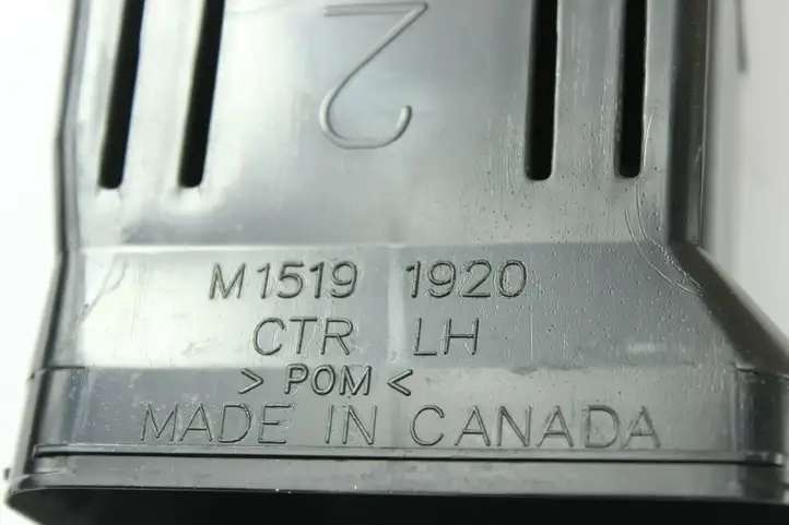 Chevrolet Colorado Боковой воздушный дефлектор — фото 3