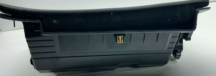 Cadillac Escalade (2014 - 2019)  23105162 Комплект ящика для вещей (бардачка)