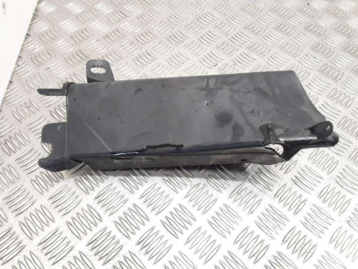 BMW 5 F10 F11 (2009 - 2016)  51747331783 Устройство (устройства) для отвода воздуха