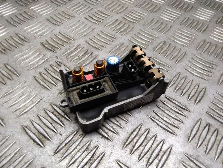 BMW 7 E65 E66 (2001 - 2008)  64116934390 Реостат вентилятора печки