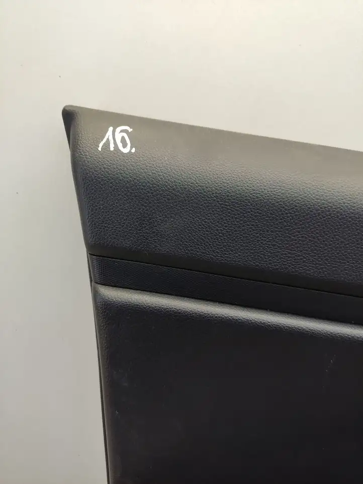 (2011 - 2016) 823073U010 Обшивка передней двери — фото 4