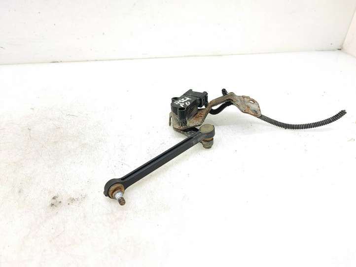 Ford Focus (2011 - 2015)  VP3M5F13D007DA Датчик высоты (фар)