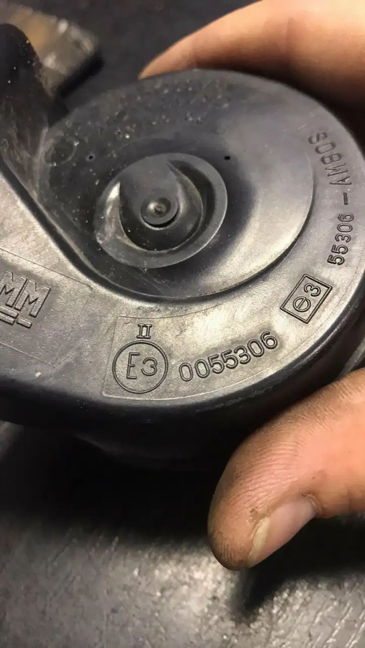 BMW 1 E81 E87 (2004 - 2011) E30055306 Звуковой сигнал — фото 3