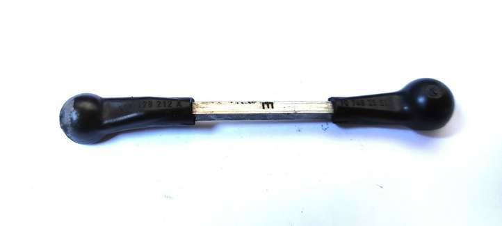 Audi A6 (2008 - 2011)  059198212A Другая деталь отсека двигателя