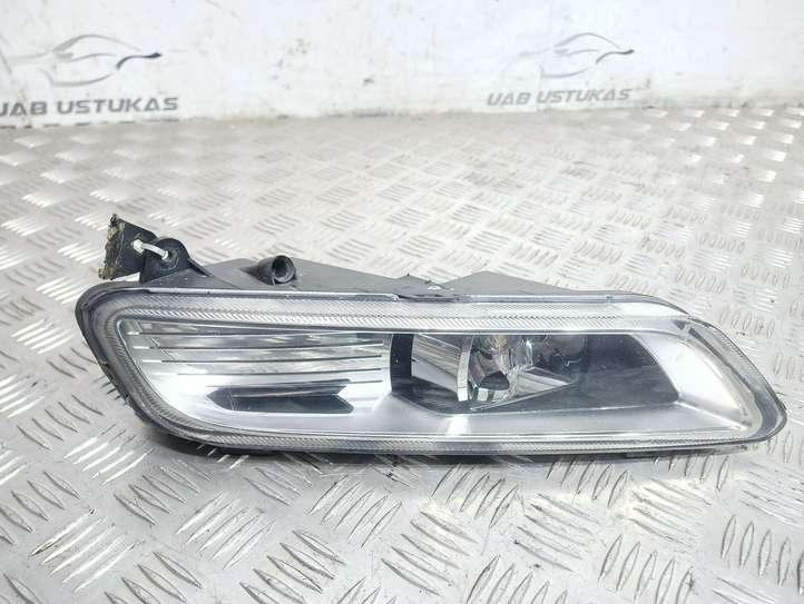 Volkswagen PASSAT B7 (2011 - 2014)  A047358 Передняя противотуманная фара