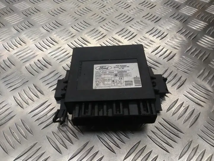 Ford Focus (1998 - 2004) 98AG15K600DD Модуль комфорта — фото 1
