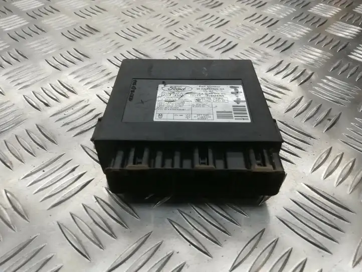 Ford Focus (1998 - 2004) 98AG15K600DA Модуль комфорта — фото 1
