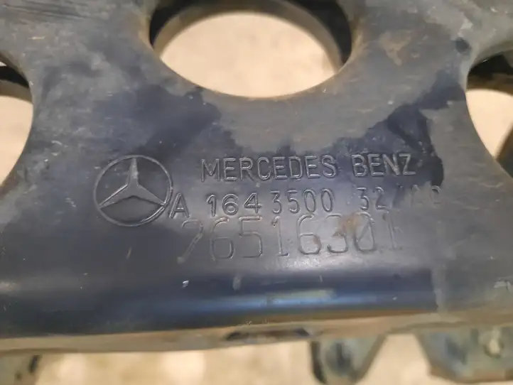 Mercedes-Benz GL X164 (2006 - 2012) A1643500 Задняя балка подвески — фото 5