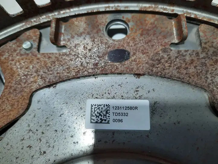 Nissan X-Trail T32 (2014 - 2021) 123112580R Маховик двигателя — фото 4